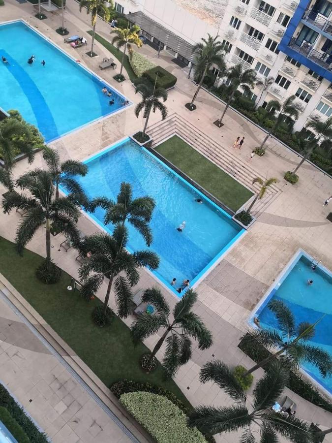 Bliss Staycation At Sea Residences By John Manila Exterior foto