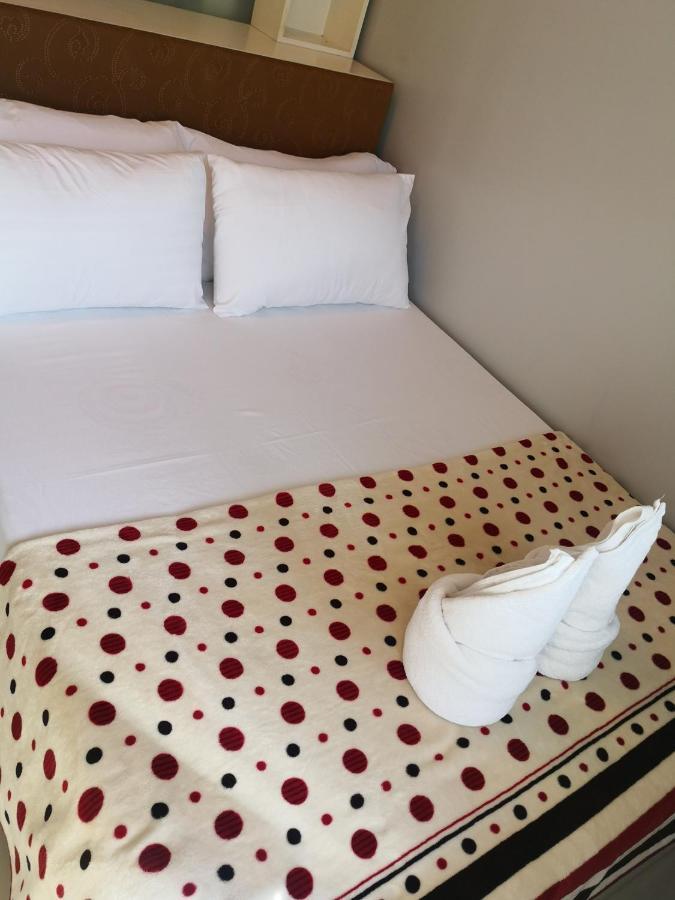 Bliss Staycation At Sea Residences By John Manila Exterior foto