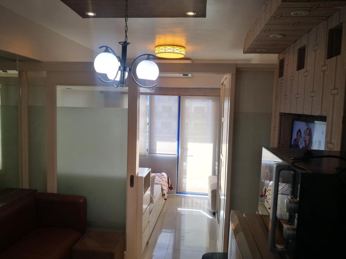 Bliss Staycation At Sea Residences By John Manila Exterior foto