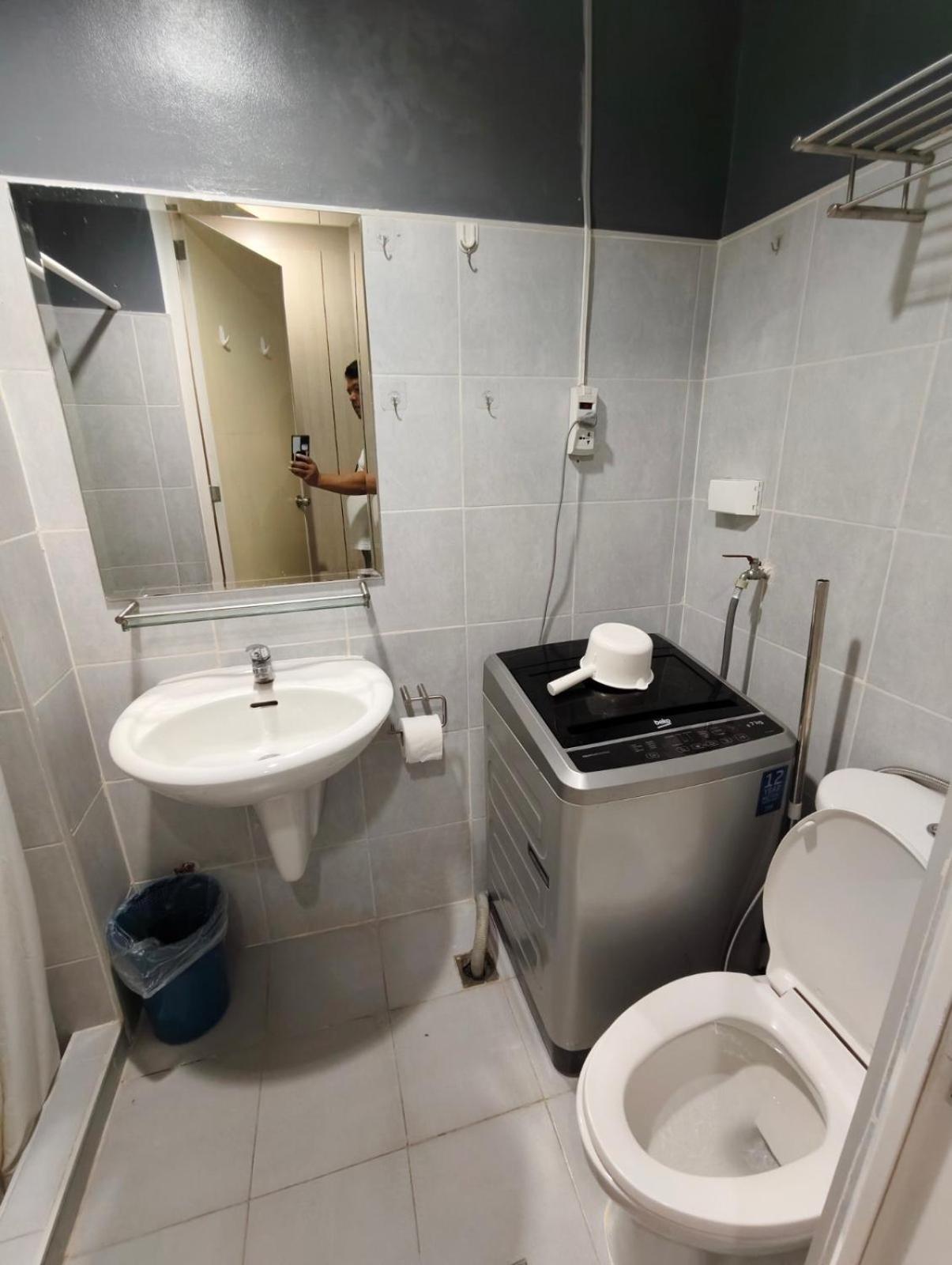 Bliss Staycation At Sea Residences By John Manila Exterior foto