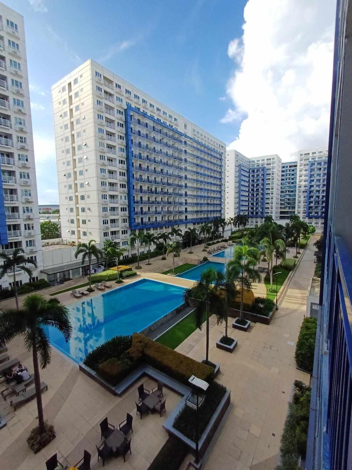 Bliss Staycation At Sea Residences By John Manila Exterior foto